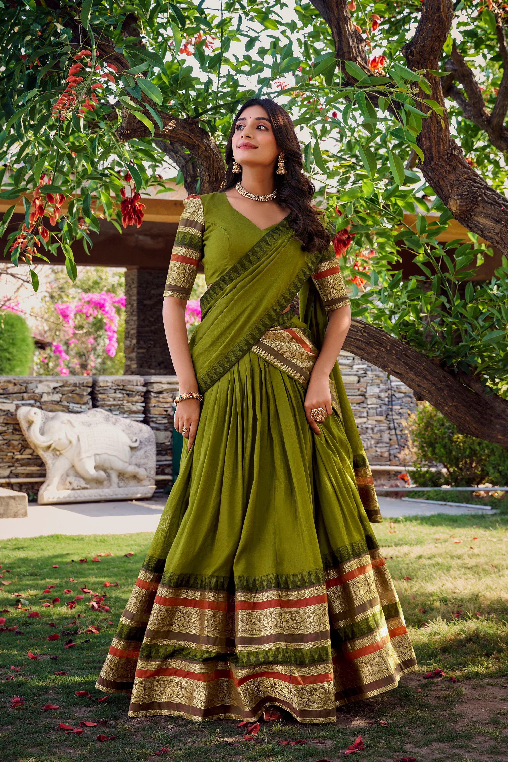 Shop for Best Mehendi Outfit for Bride in India